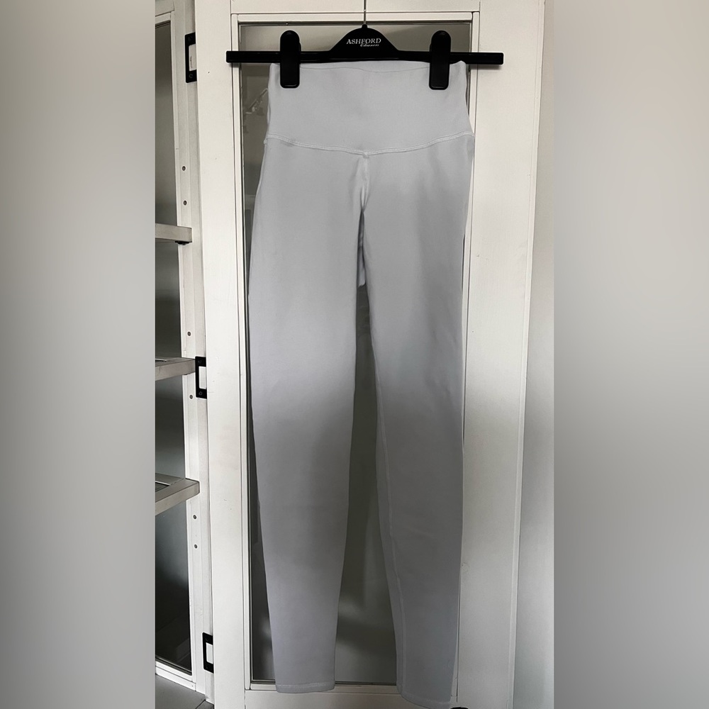 ALO Yoga White Leggings